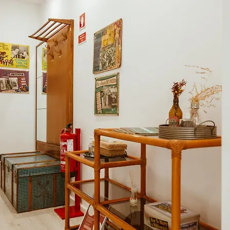 Altido Perfectly Stylish 2-Br Apartment With Terrace Daire